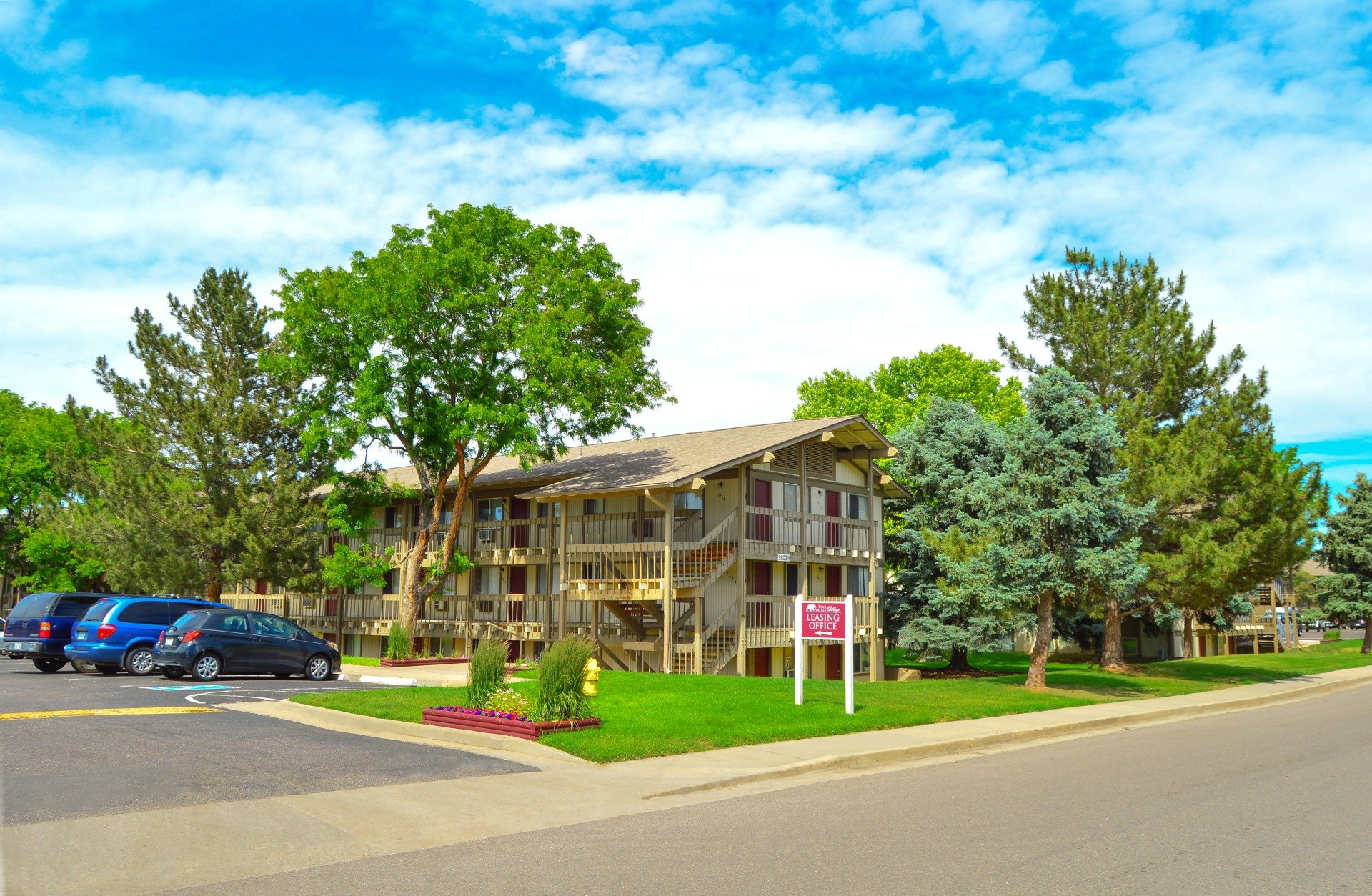 View Available Rental Units at Bear Valley Village in Lakewood, Colorado