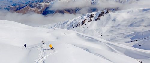Skiing around Wanaka