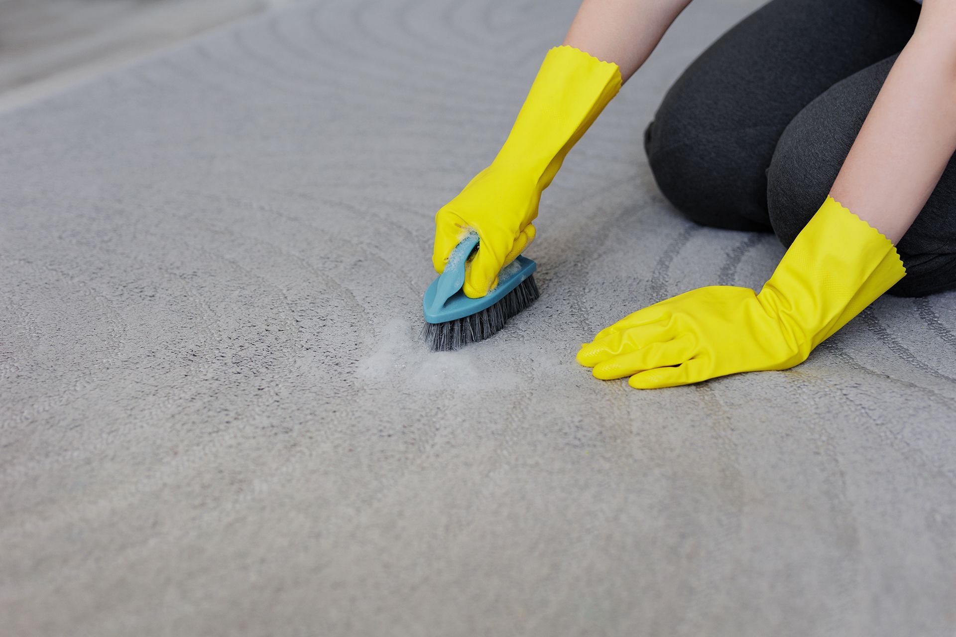 Cleaning Carpet With Brush