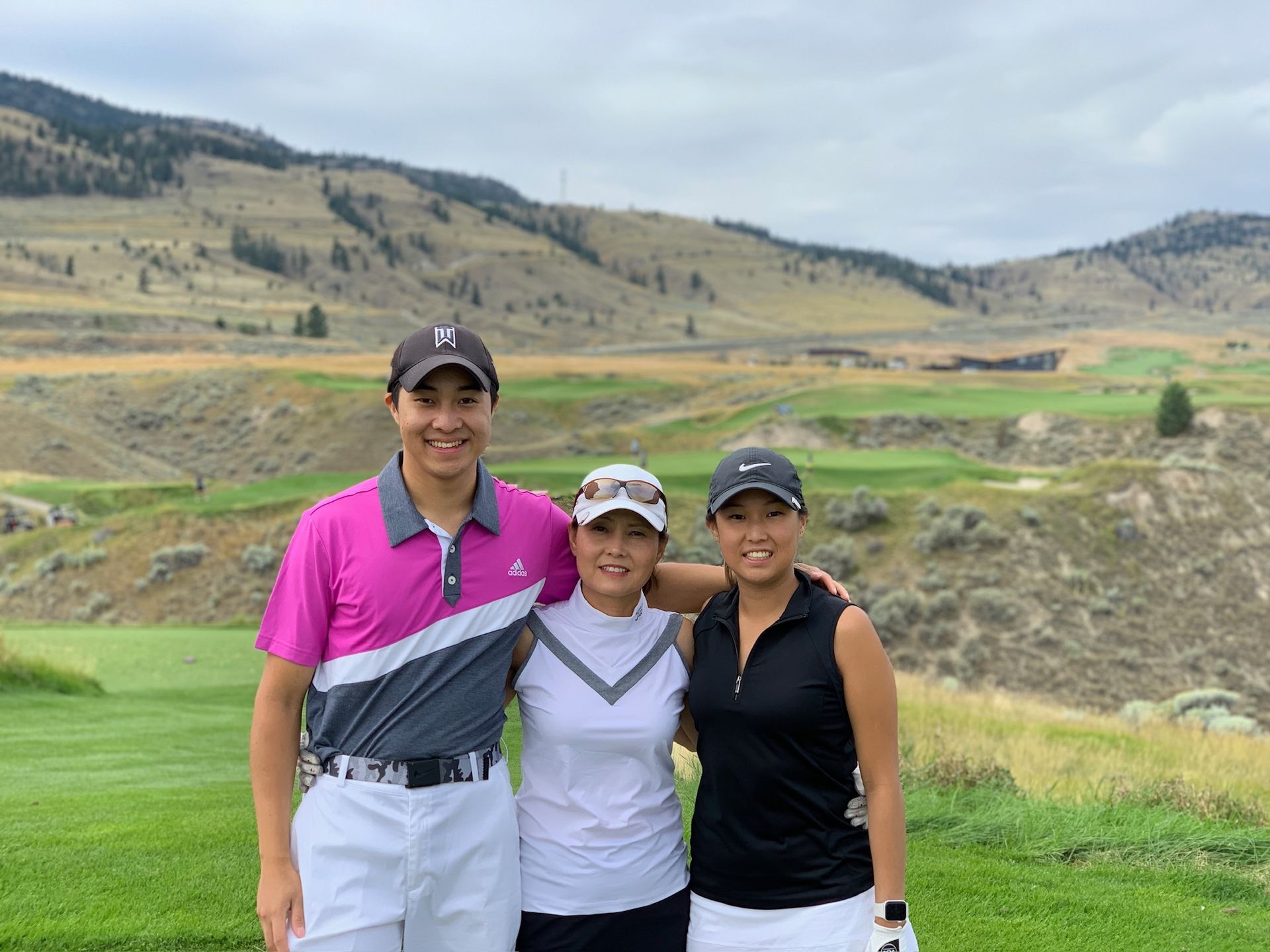Jonathan, Anna, and Megan golfing in BC