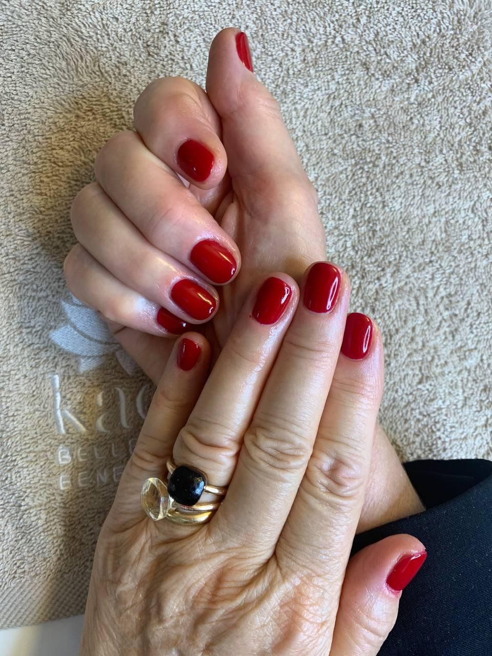 rappresentazione servizio di pedicure