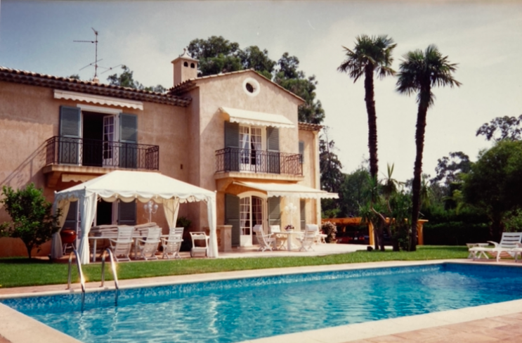 Transformation d'une vieille maison provençale Cap Ferra