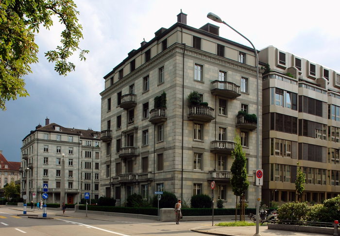 Fotographie des Hauptgebäudes der Schweizerischen Rückversicherungs-Gesellschaft, Zürich