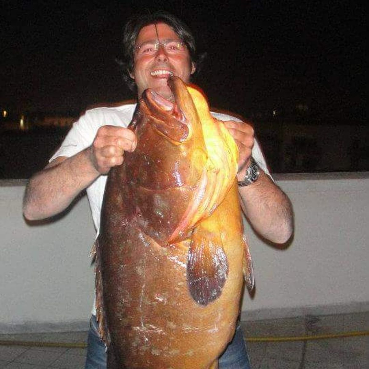 ospite uscita in barca da pesca