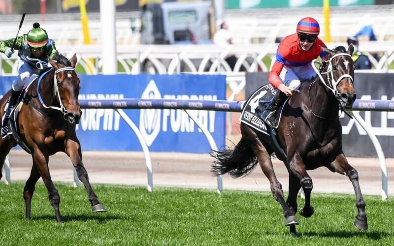 What Time is the Melbourne Cup Race in 2025?
