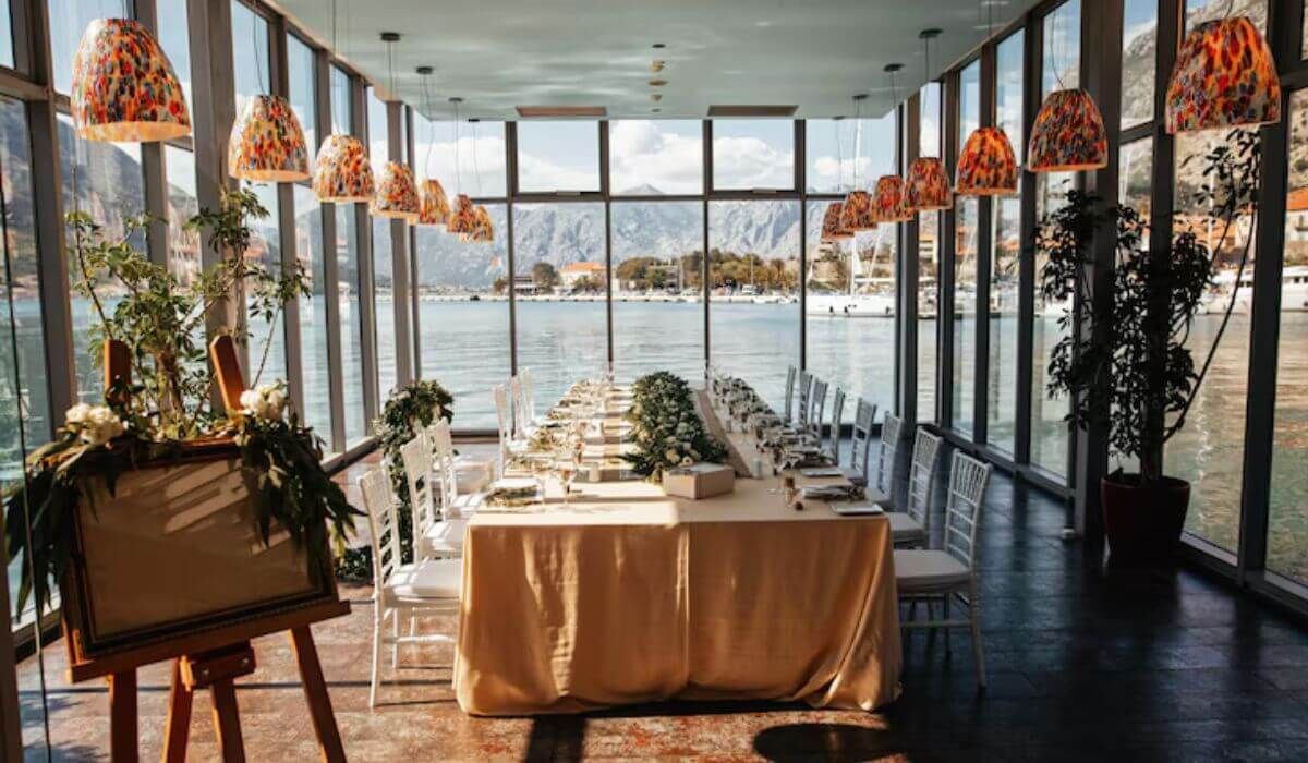 anchored wedding table outdoor