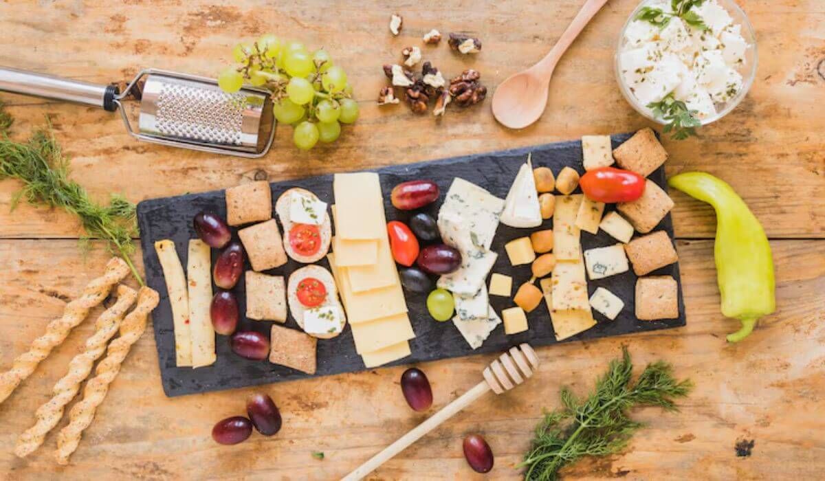 cheese and fruit platter wedding