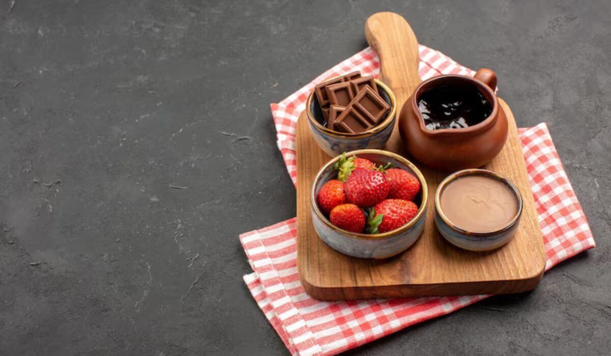 chocolate fondue setup