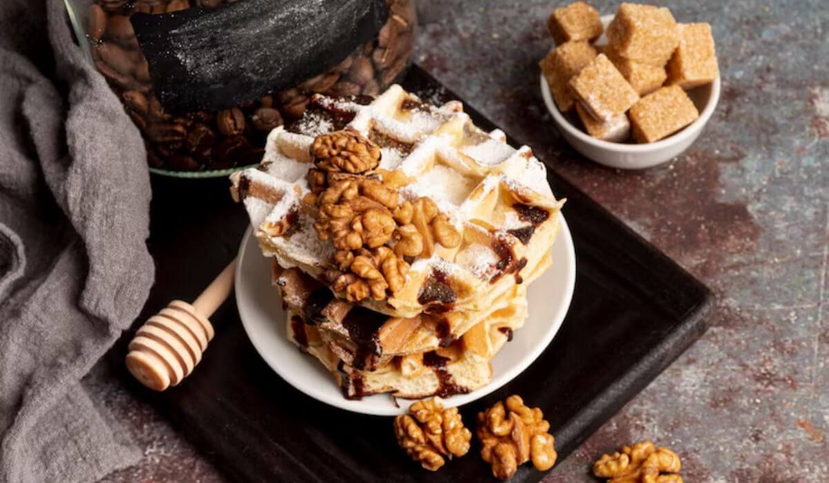 mini waffle cones with nuts