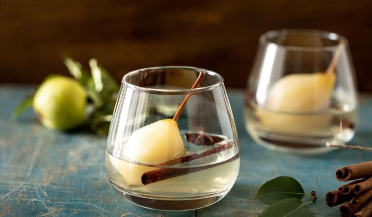 pear whiskey sour