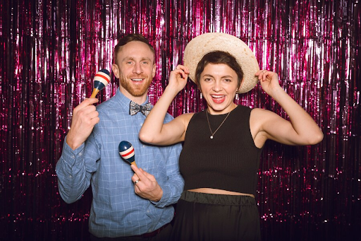 Simple Party Themes for Adults: Plan in 10 Easy Steps