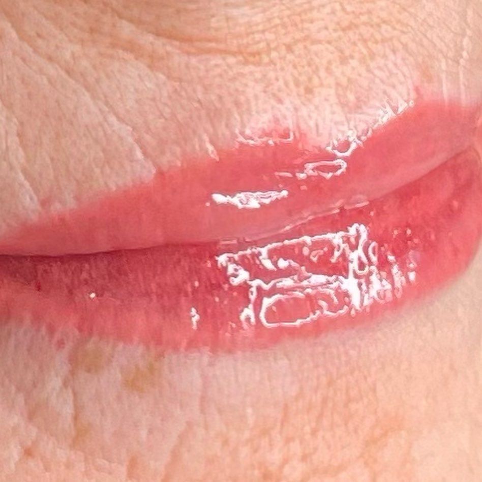 permanent lips
