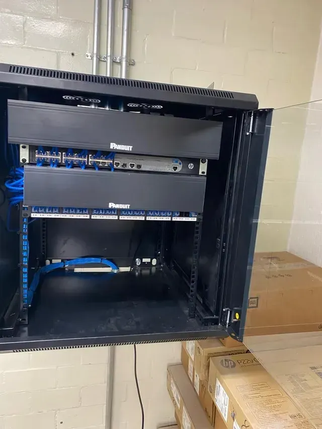 INTEGRACIÓN DE SISTEMAS EN CABLEADO ESTRUCTURADO, S.A. DE C.V.