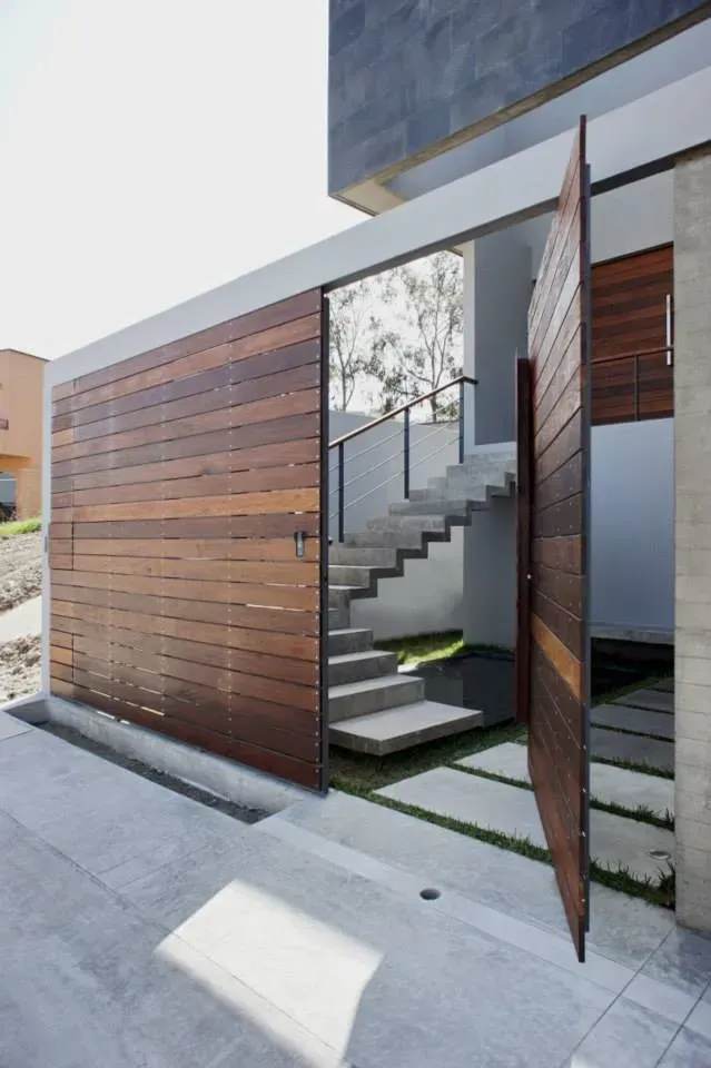 Wood Gate and Stairs | Brisbane, Qld | Virginia Building Supplies