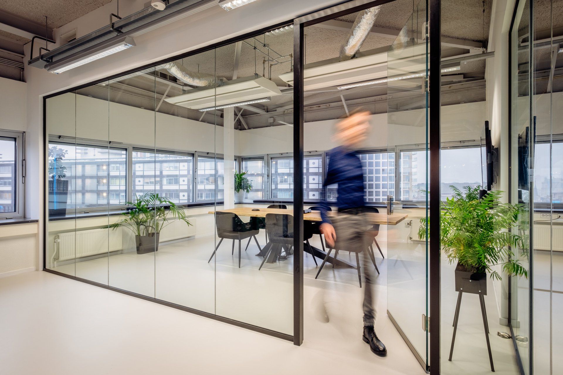 groen en vitaal interieurontwerp kantoor