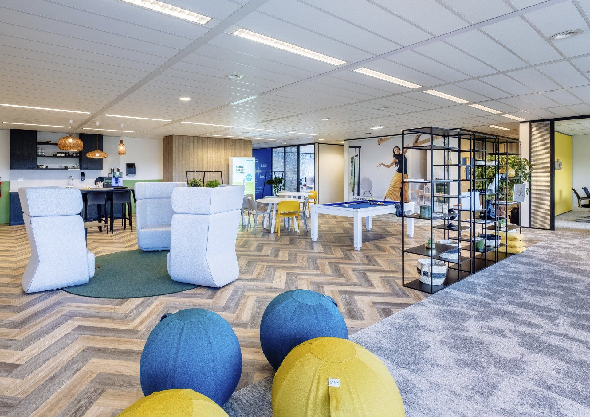 groen en vitaal interieurontwerp kantoor