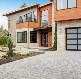 Storm Door — Window & Door in Ma, USA Storm Door — Window & Door in Ma, USA