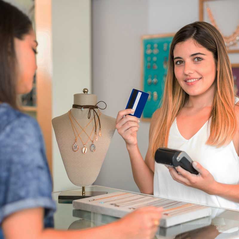 Bezahlen mit EC Karte in der Prismanote Kasse