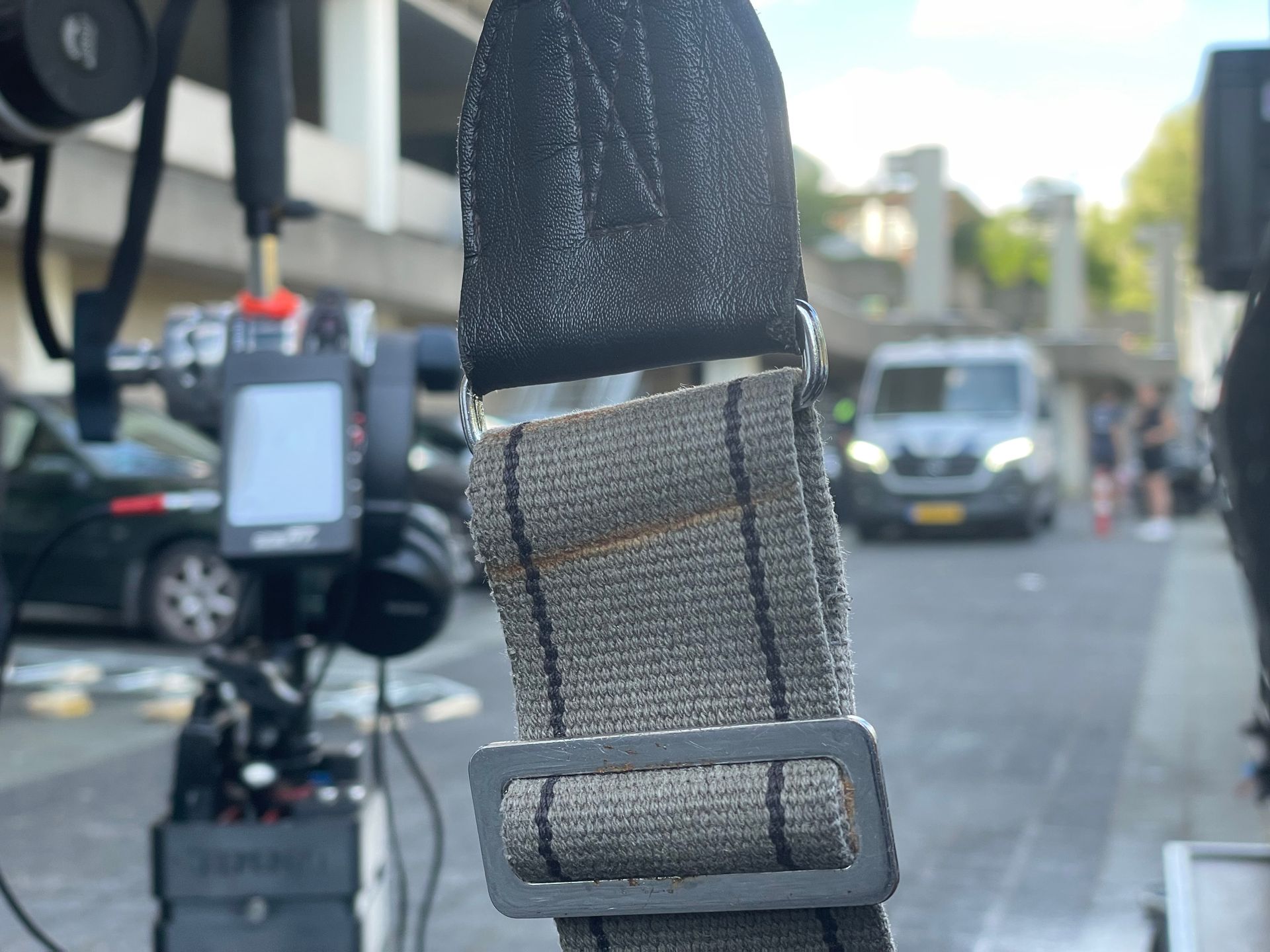 A close up of a belt with a buckle on it