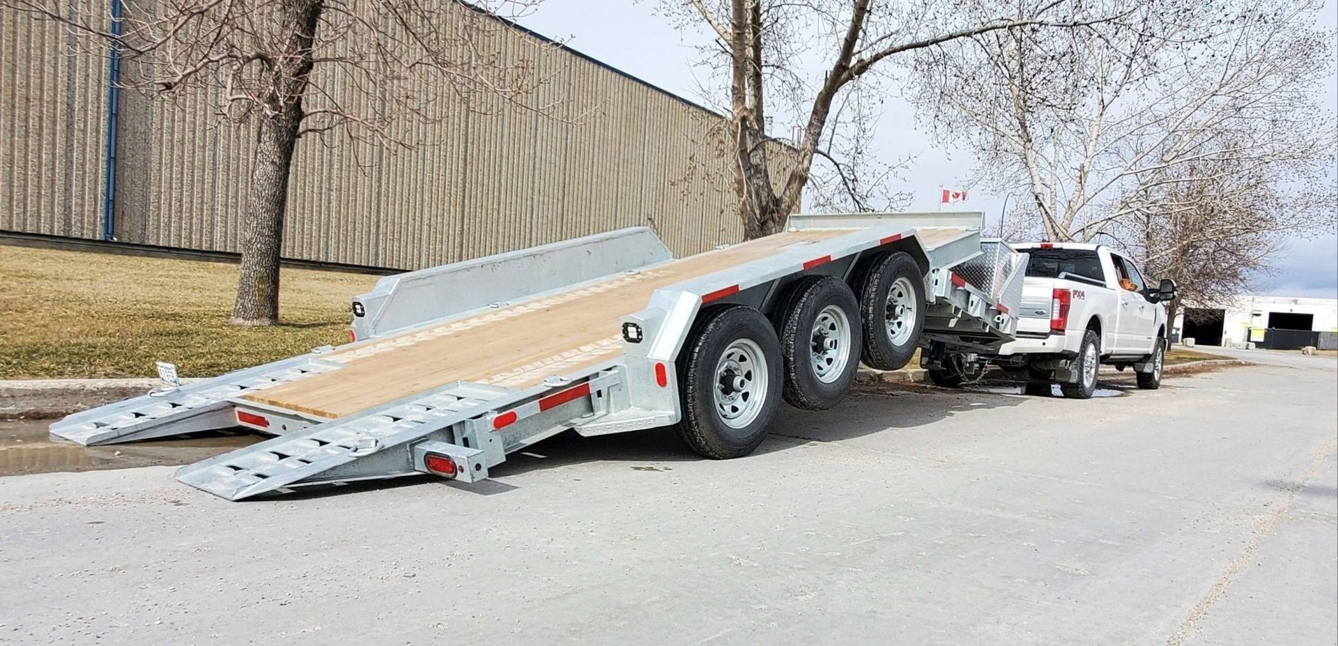 Hydraulic Tilt Trailers