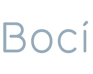 La palabra boci está escrita en azul sobre un fondo blanco.