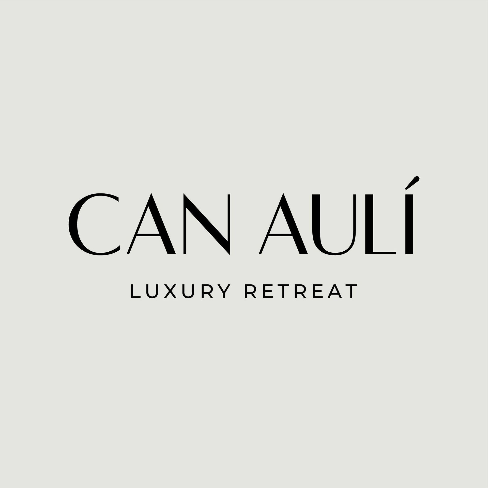 Un logotipo en blanco y negro para un retiro de lujo.