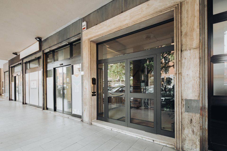 Portone d'ingresso per condominio