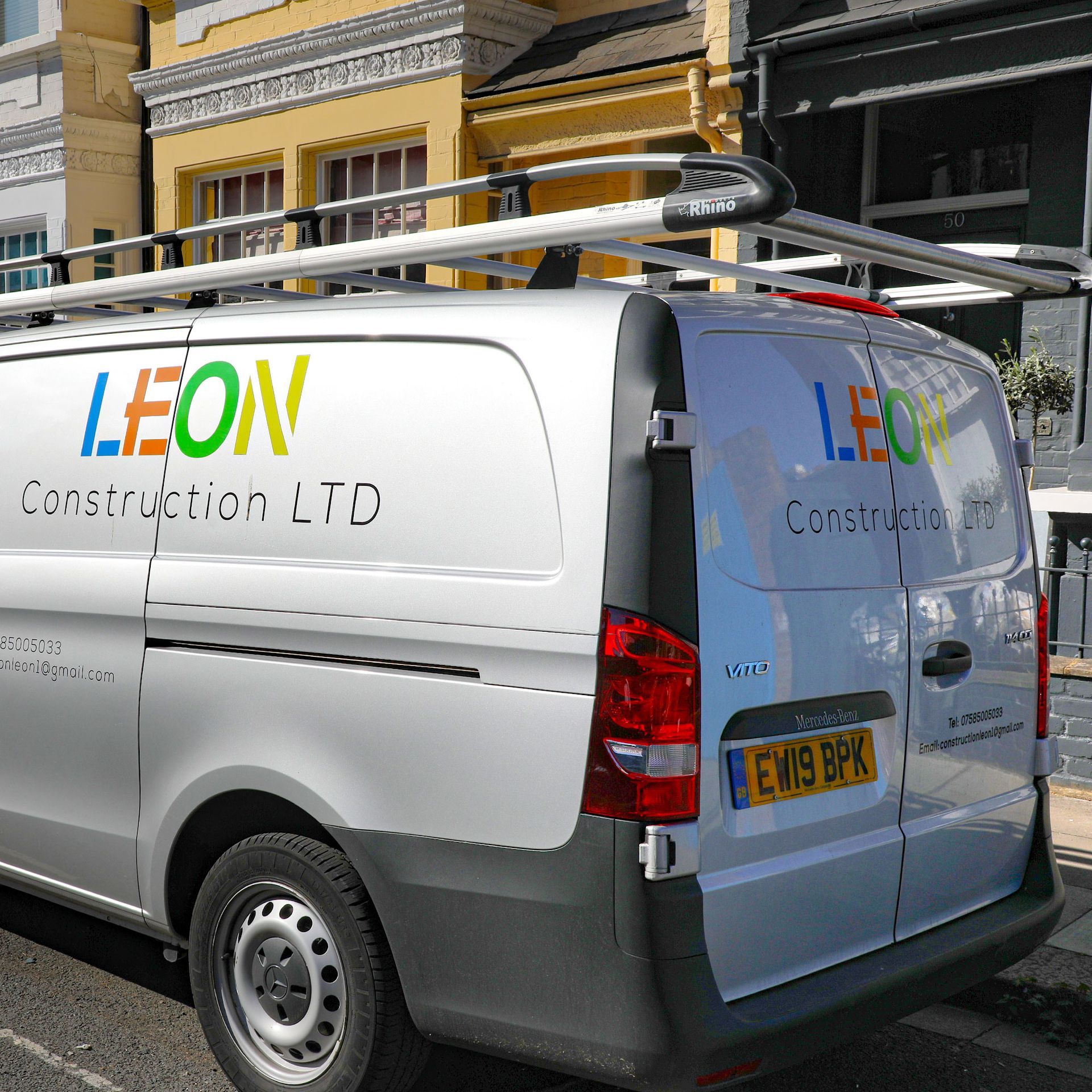 van signs