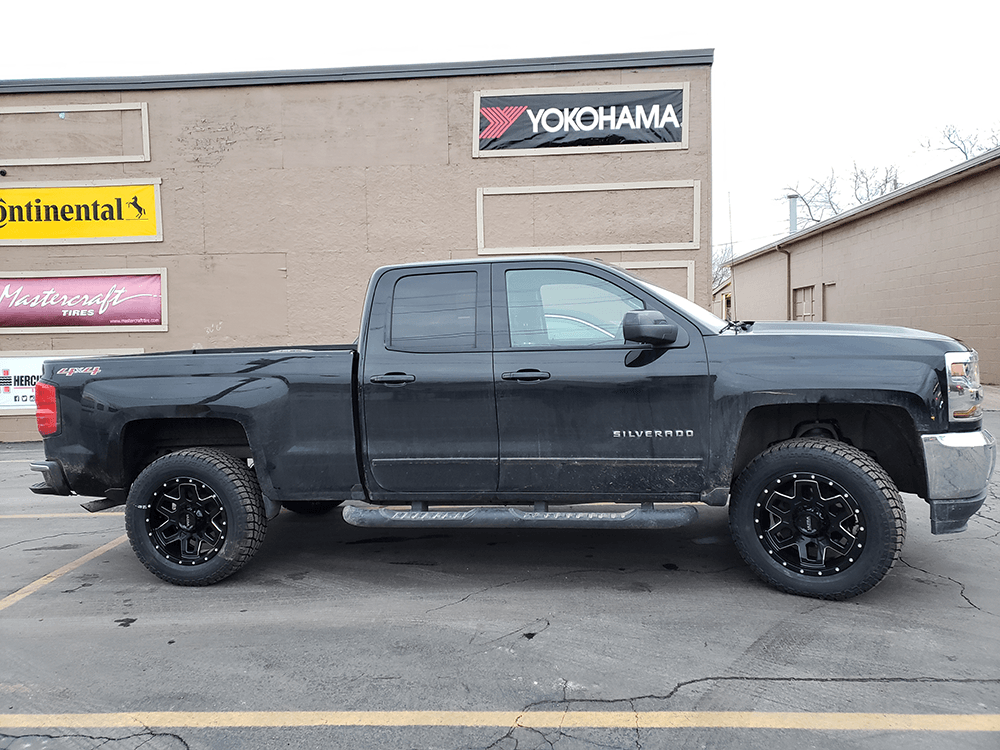 Wheels at Wholesale Tire Company in Warren, OH