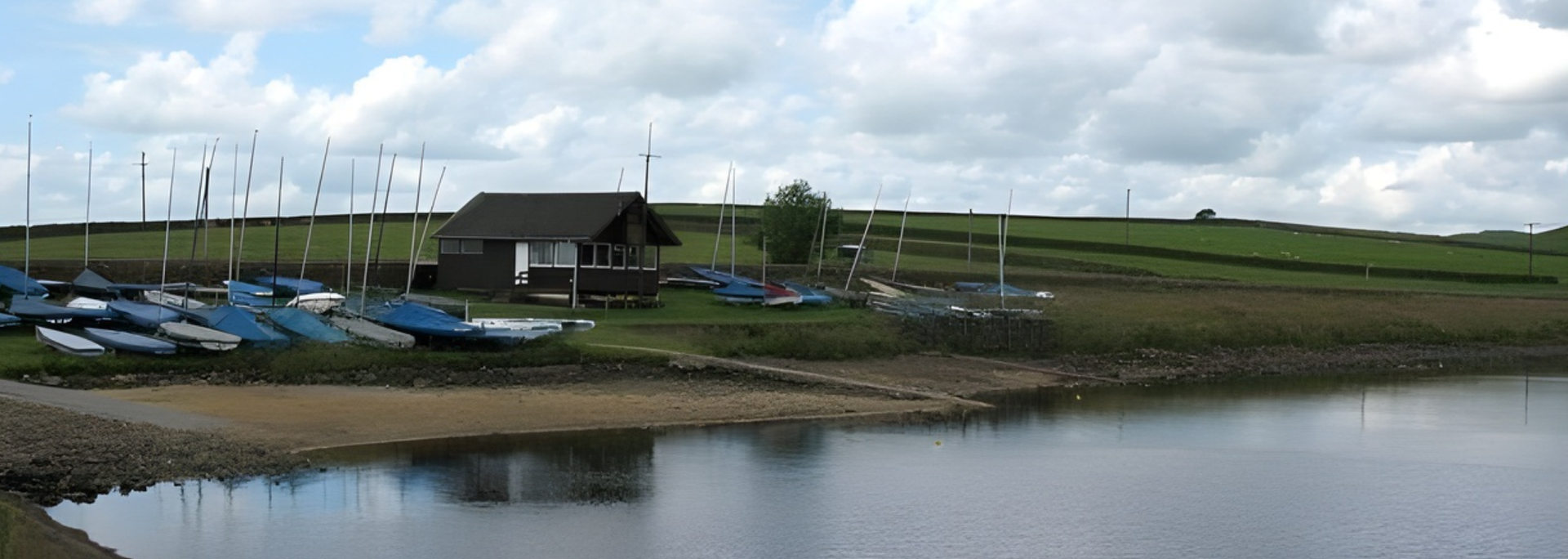 Picture of Embsay reservoir.
