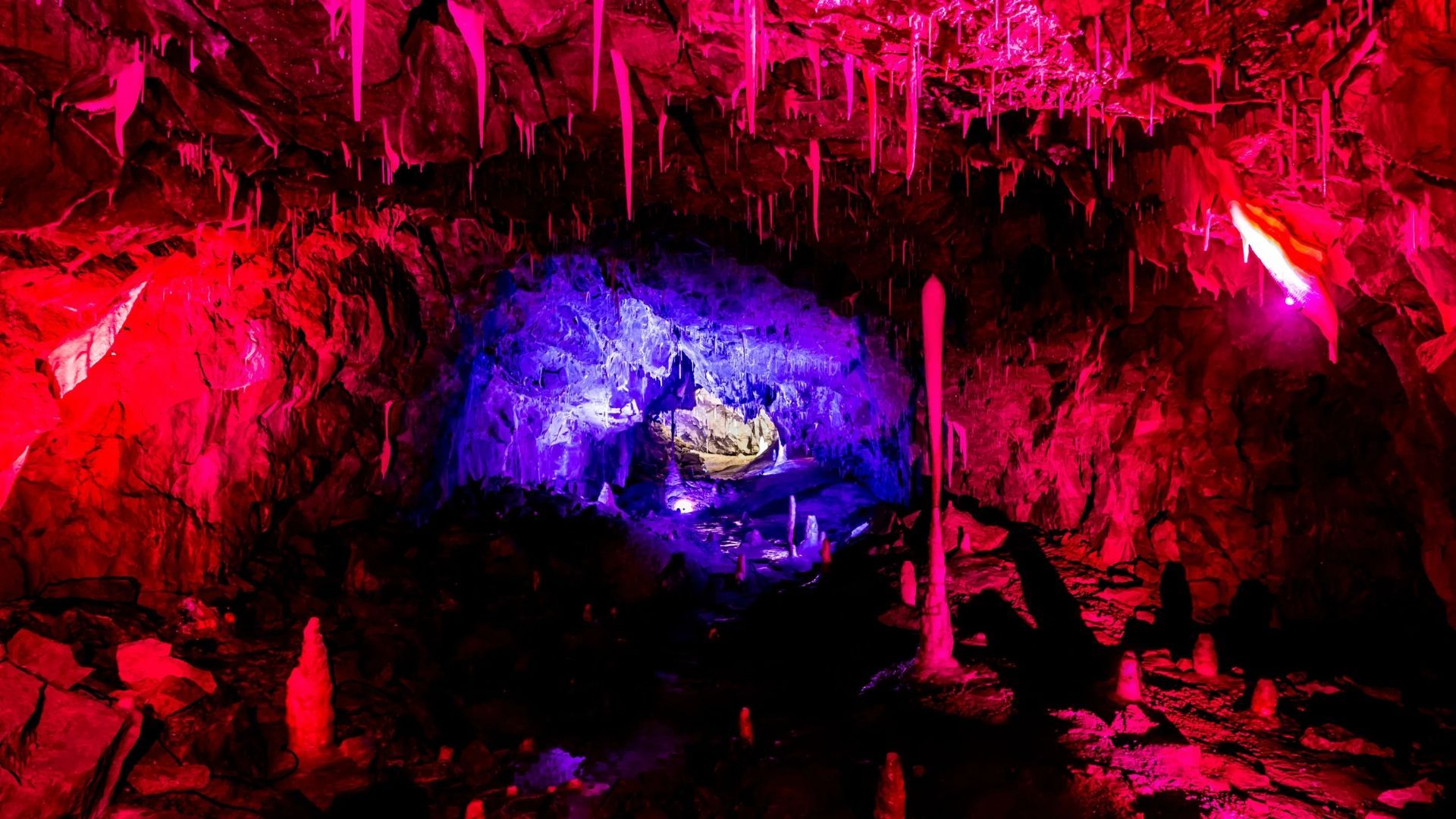 Spooky season is here – but how about ghosts in Stump Cross Caverns? Explore some local legends
