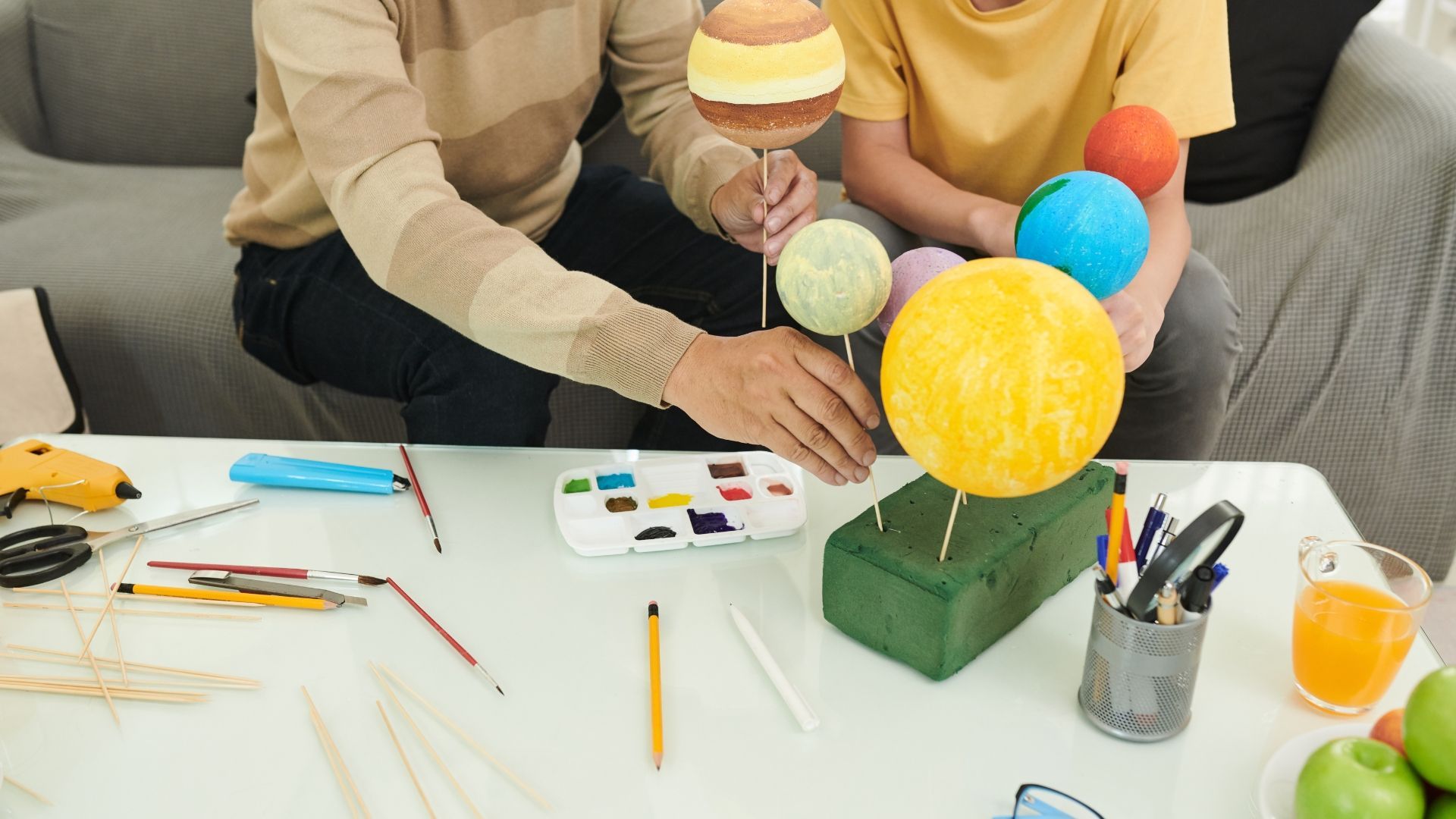 Are you a homeschooling parent? Learn tips and tricks to keep science lessons fun.