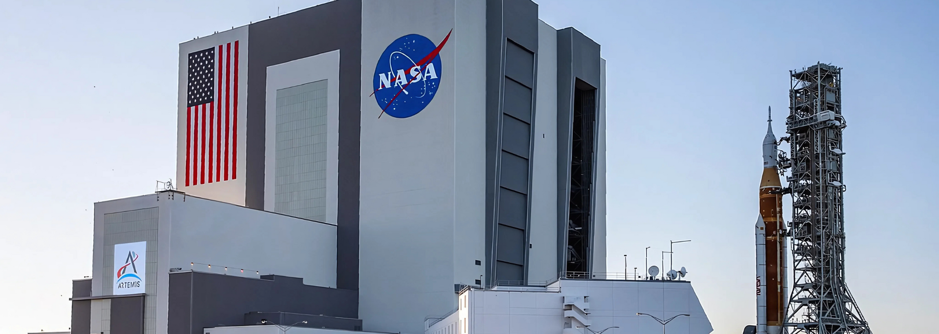 Picture of Kennedy Space Center. Picture of Kennedy Space Center.