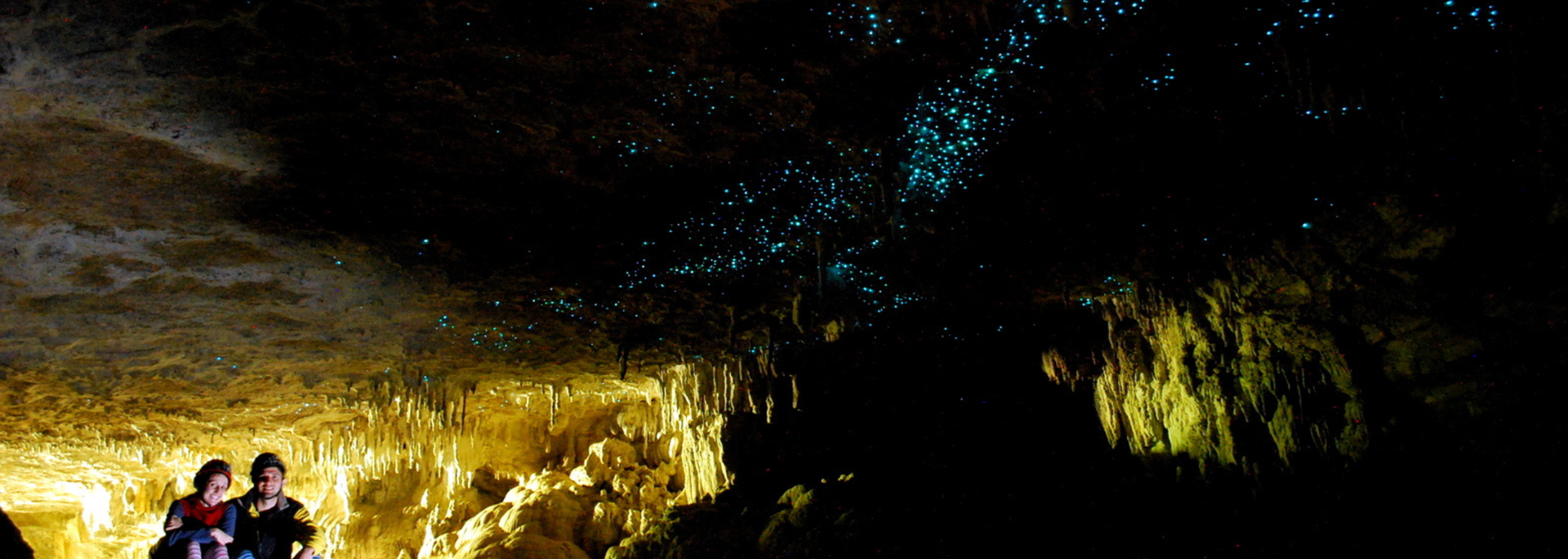 Picture of Waitomo Glowworm Caves.