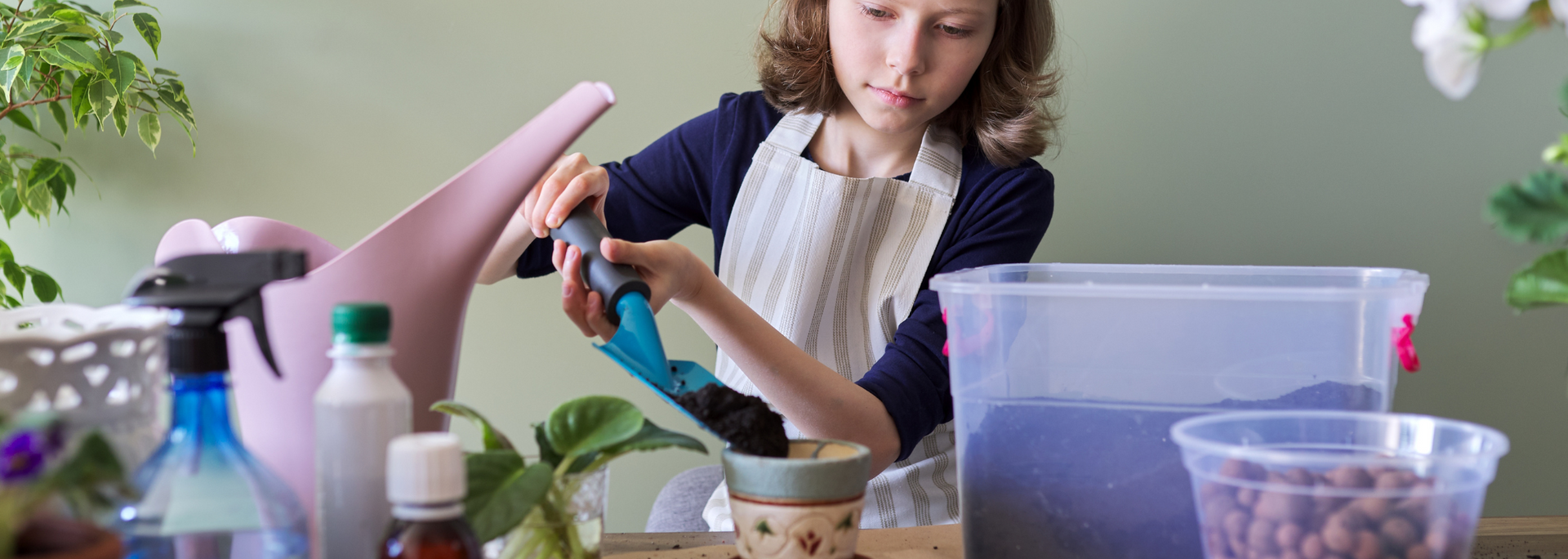 Picture of a child taking part in a messy science experiment. Picture of a child taking part in a messy science experiment.