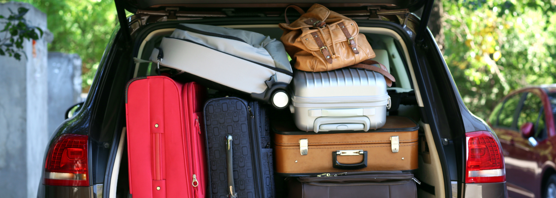 Picture of an overpacked car. Picture of an overpacked car.