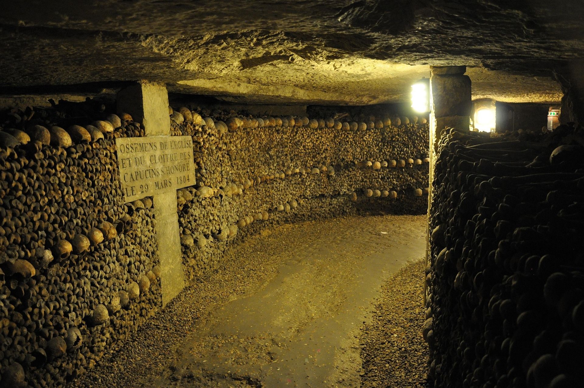 Picture of the Paris Catacombs