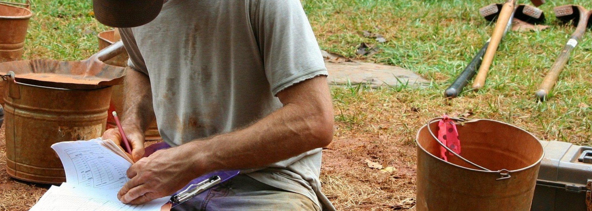 Picture of someone mapping an aria.
