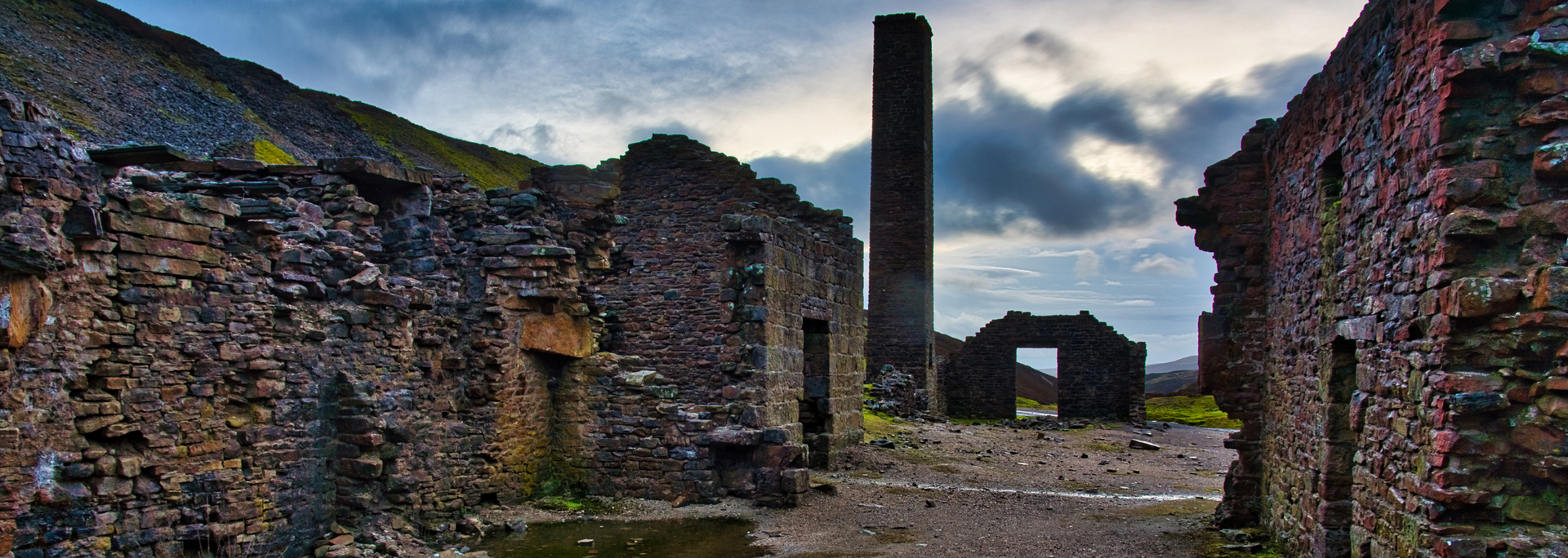 Picture of the Old Gang mine ruins in the Yorkshire Dales
