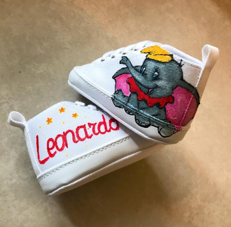 Scarpine neonato dipinte a  mano Dumbo