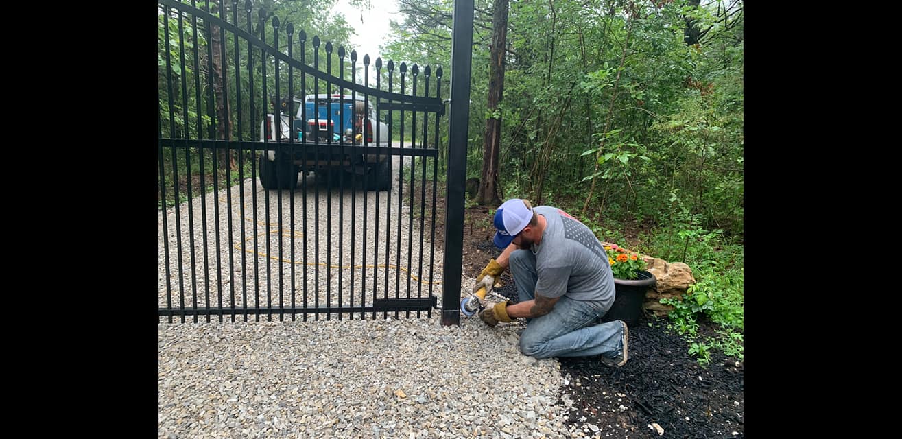 Metal Gate & Welder — Billings, MO — Hooten Construction & Welding