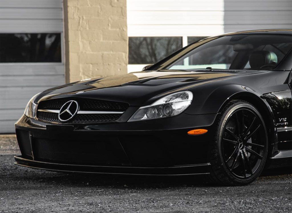 ceramic-coating-near-me Discover the magic of ceramic coating near you! Learn how it protects, shines, and transforms your car’s appearance while saving you time and money.