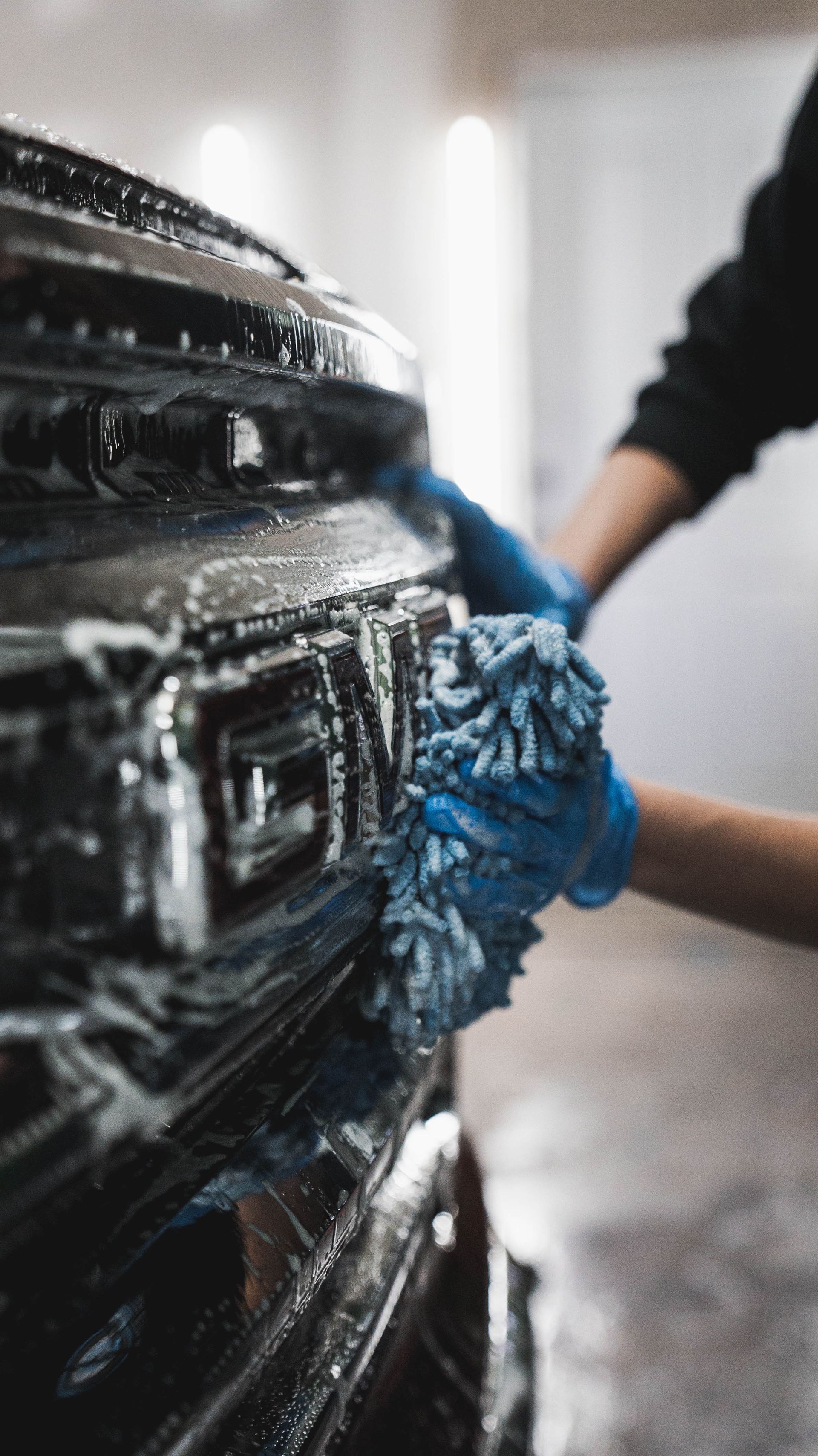 Safe hand washing process using pH neutral soap on ceramic coated vehicle
