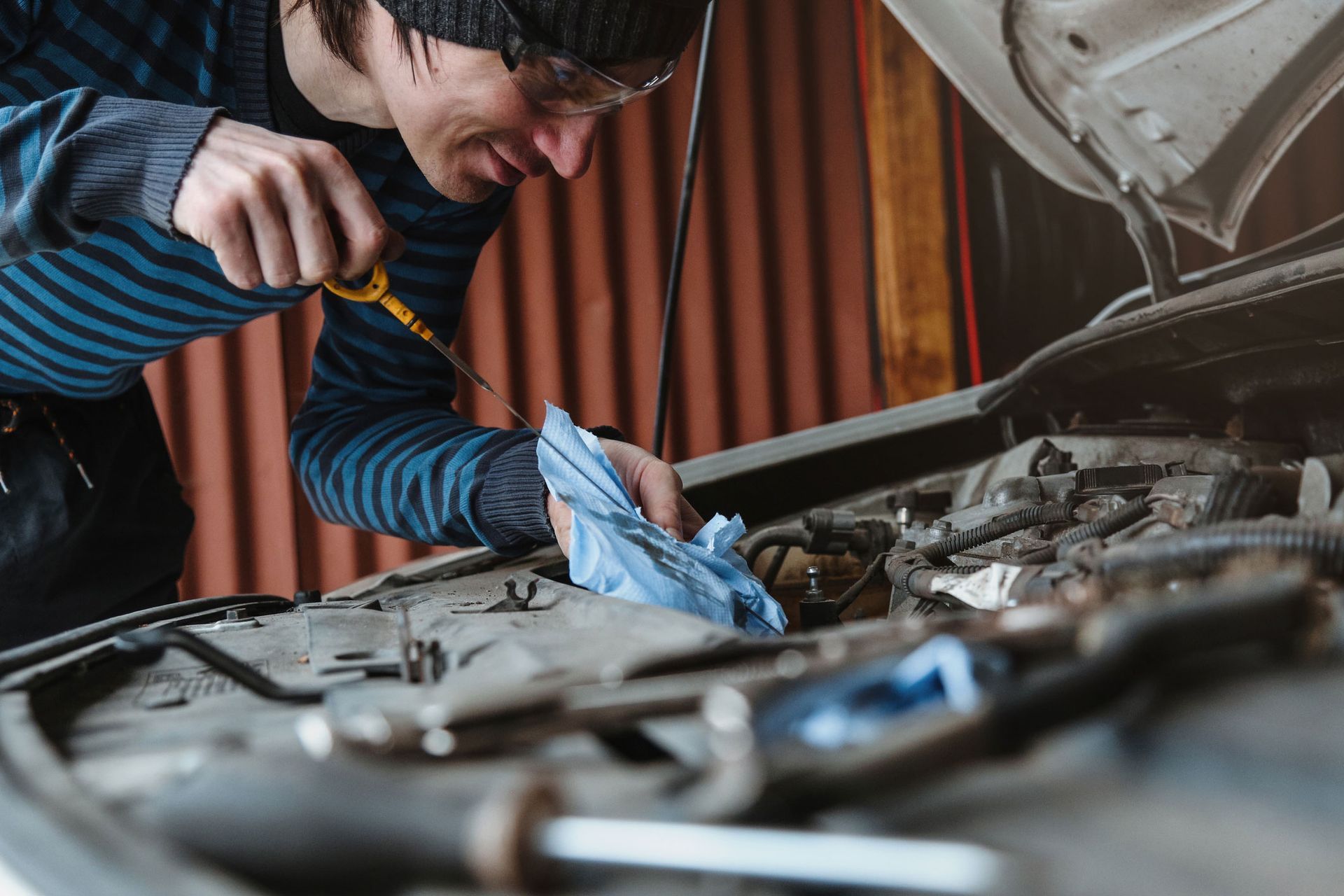 Auto Mechanic Repairing Car – Burlingame, CA – Tony’s Auto Repair