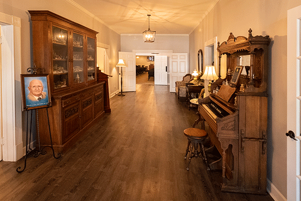 Alvis Miller & Son Funeral Home and Crematory Seating