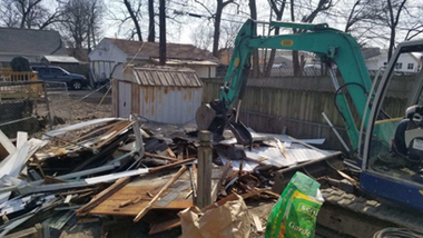 Demolishing a residential house - Springfield, IL - Jaren Industries