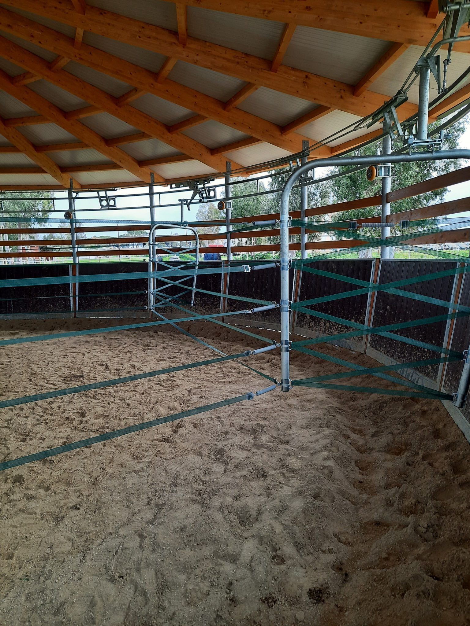 Interno giostra COMBI con separatori abbassati