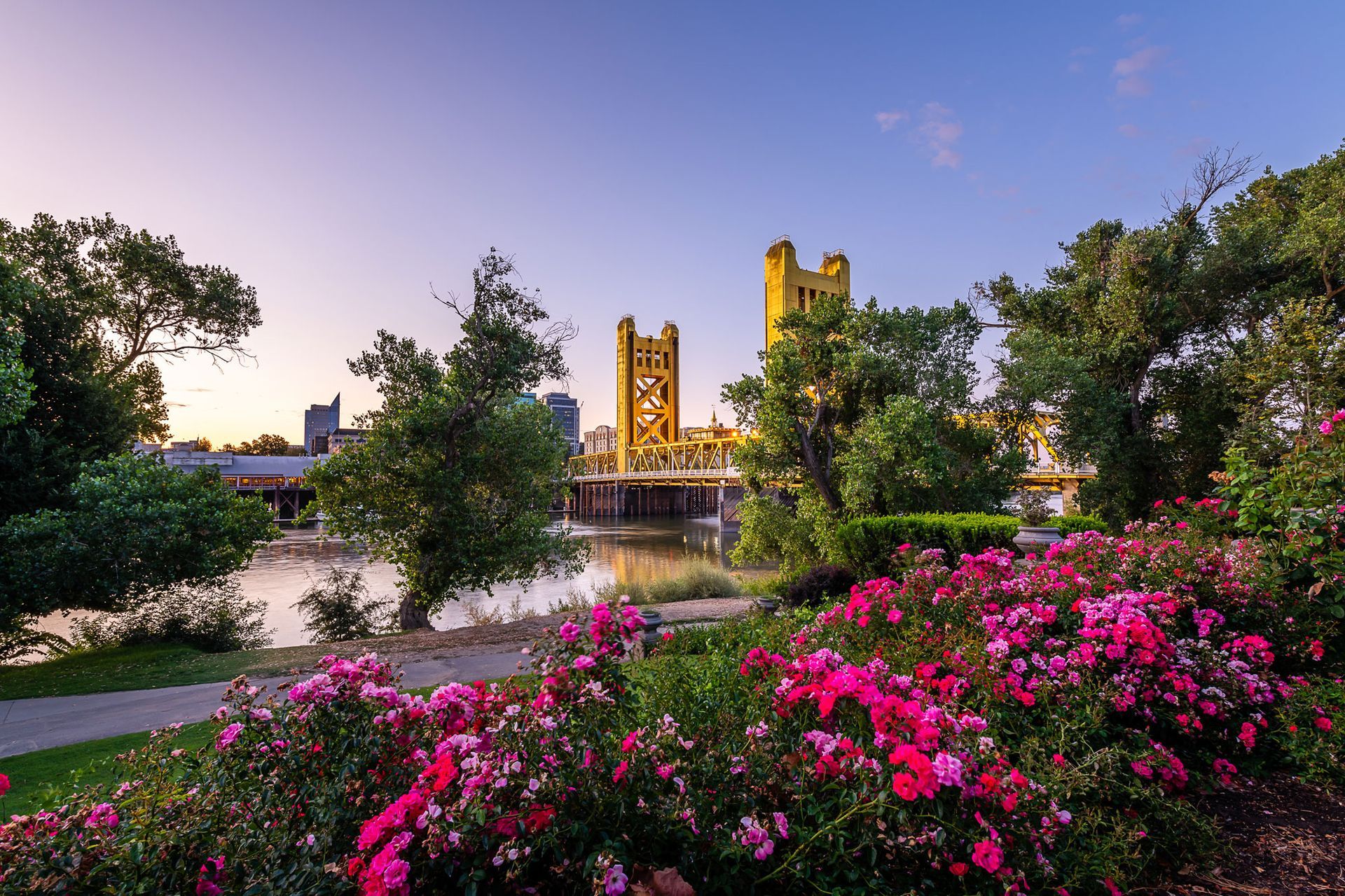 Photo of sacramento bridge