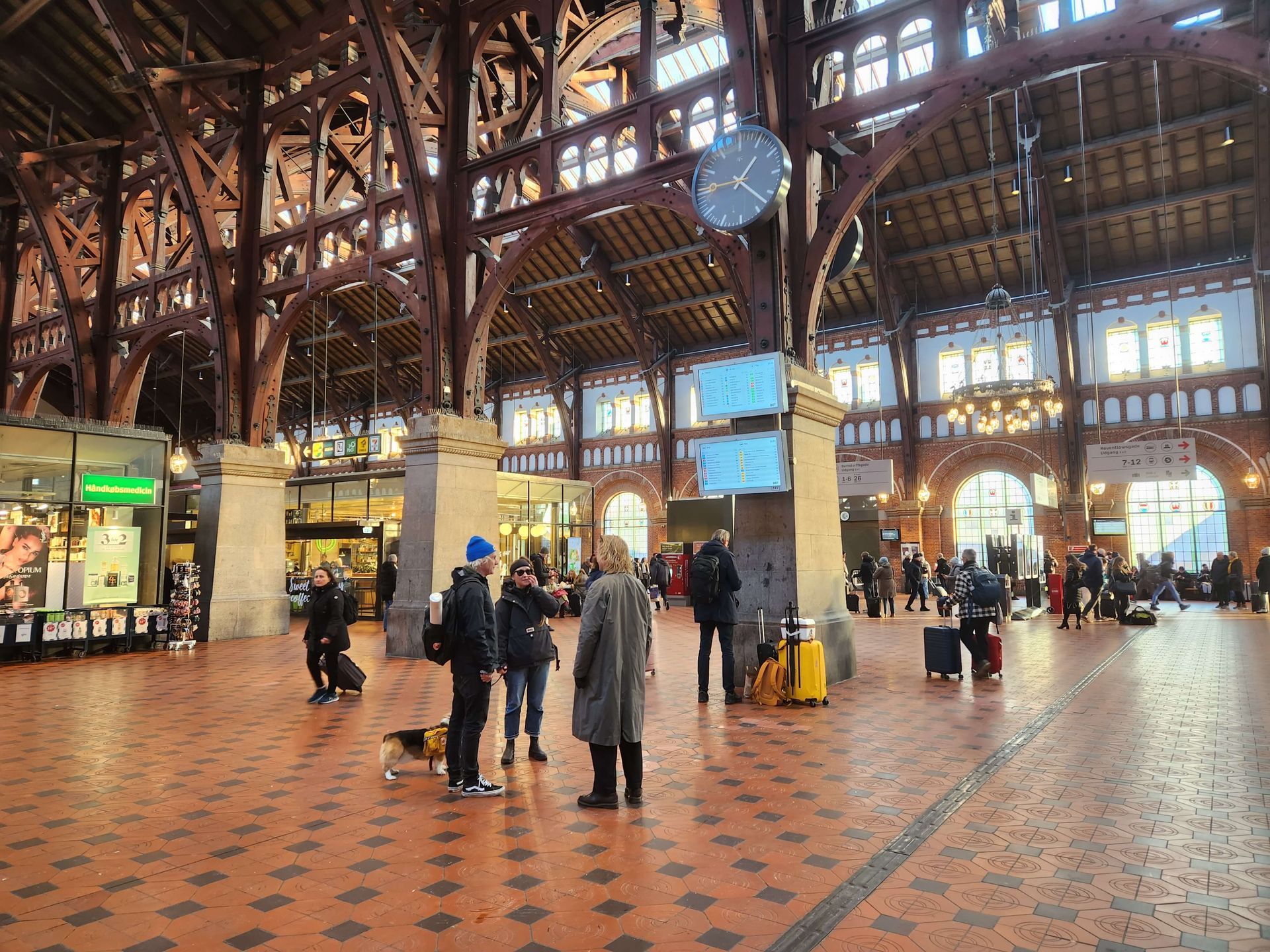 Guided tour meeting point Copenhagen Central Station