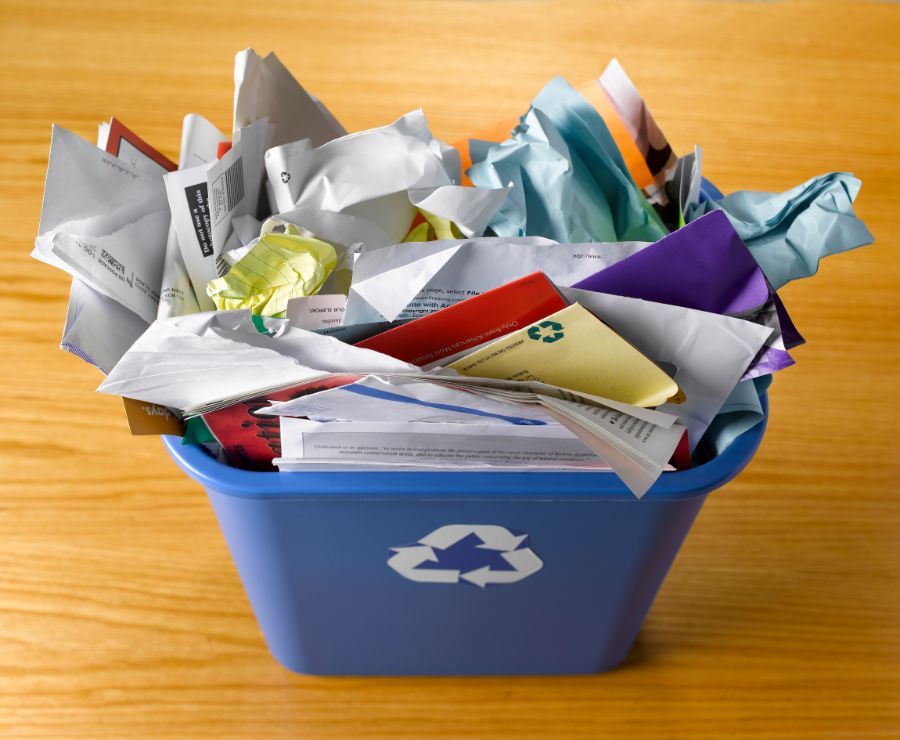 deposito di carta da riciclare